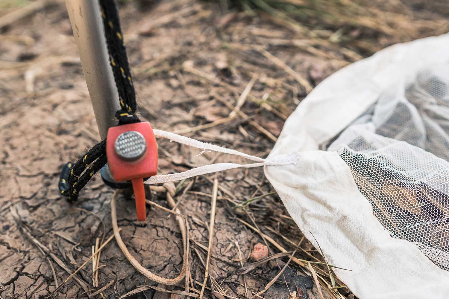 Added straps on the corners of the Bambulah mosquito net