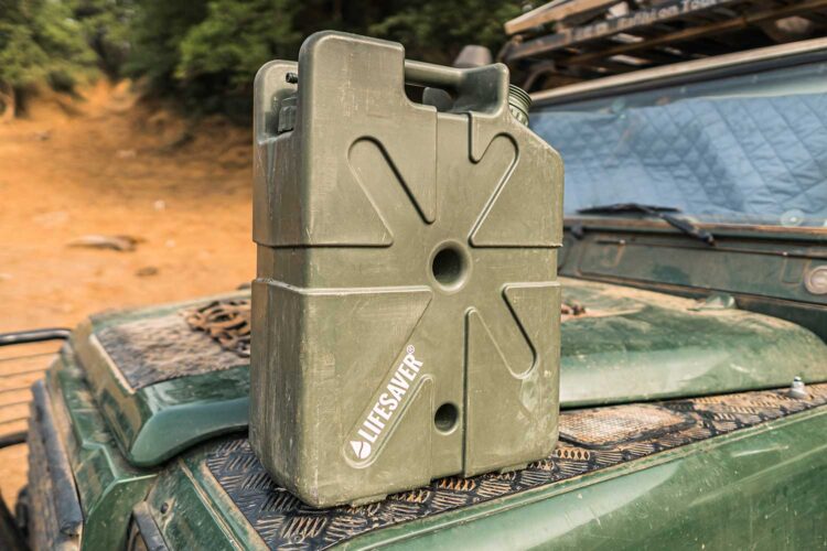 LifeSaver Jerrycan 20.000 water purifier for overland travel