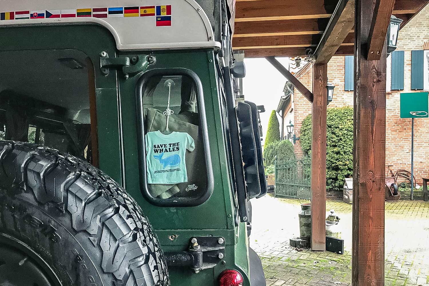 Tred Pro recovery boards mounted on the overland Defender